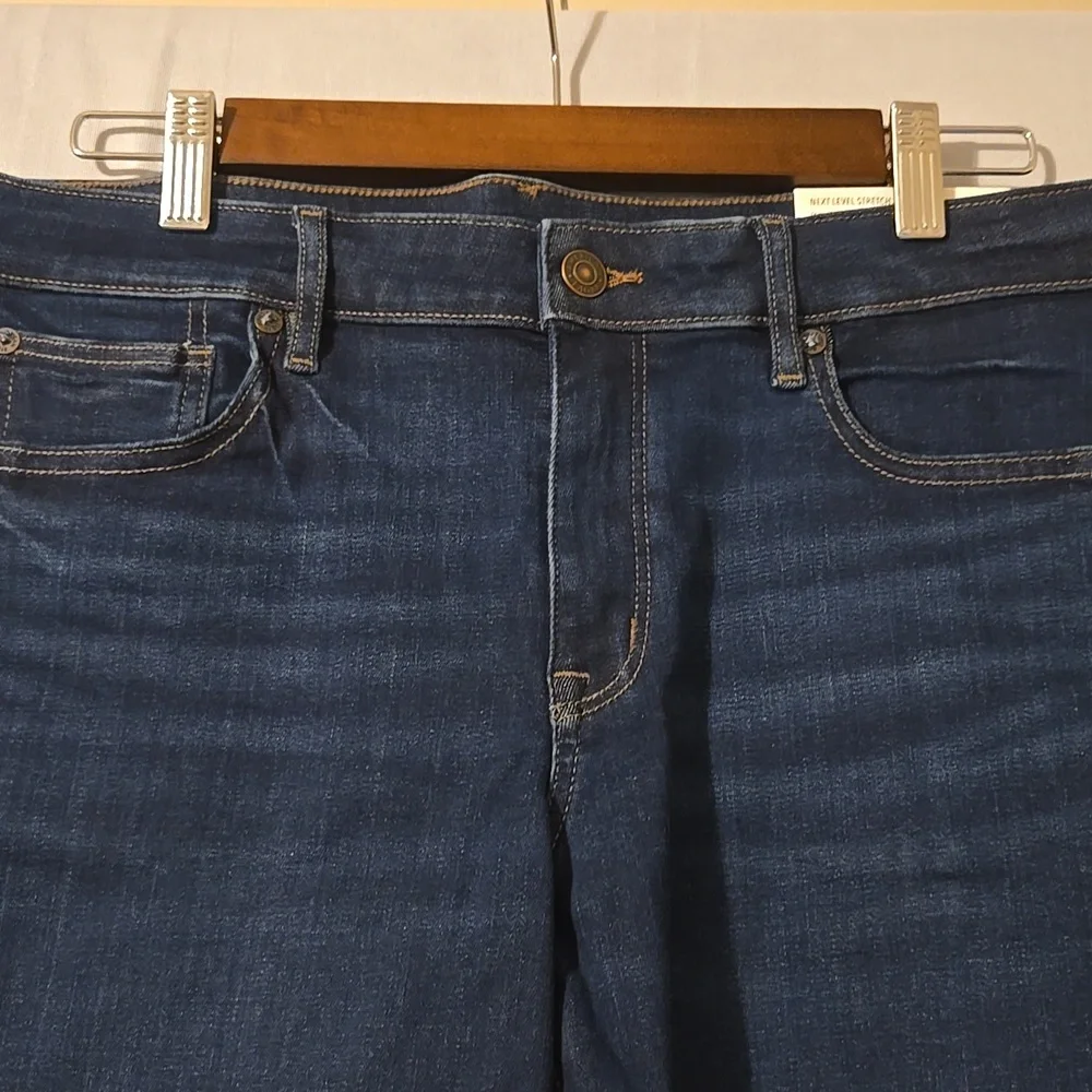 Womens American Eagle Skinny Bermuda Shorts Size 10 NWT - Picture 7 of 9